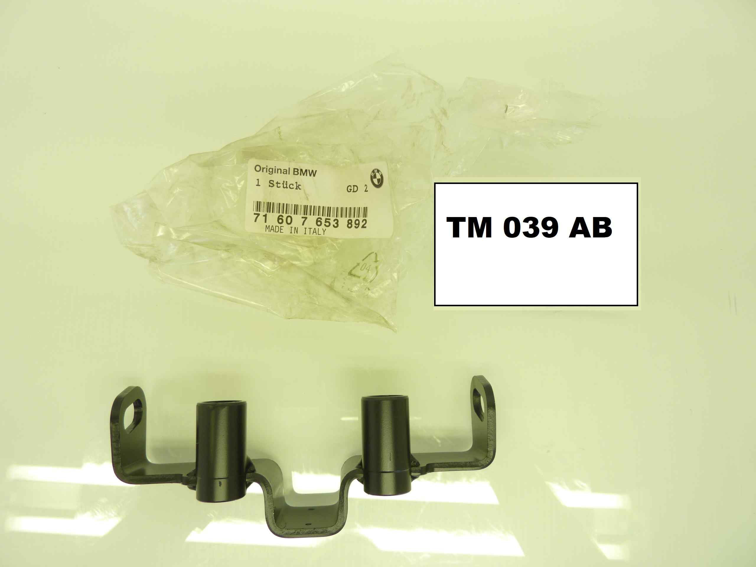 BMW C1 125 200 staffa montaggio poggiatesta baule bagagliaio cod 71607653892 - immagine 2