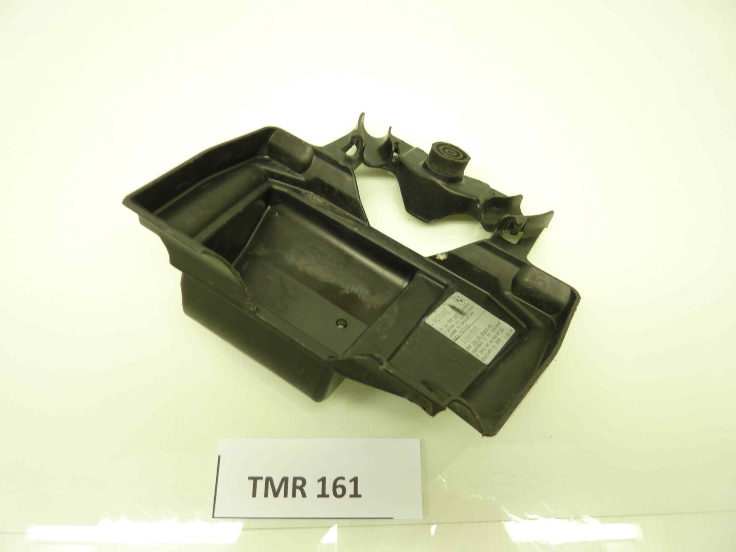 BMW R 1200 GS vaschetta porta attrezzi ferri cod 46627669977 - immagine 3