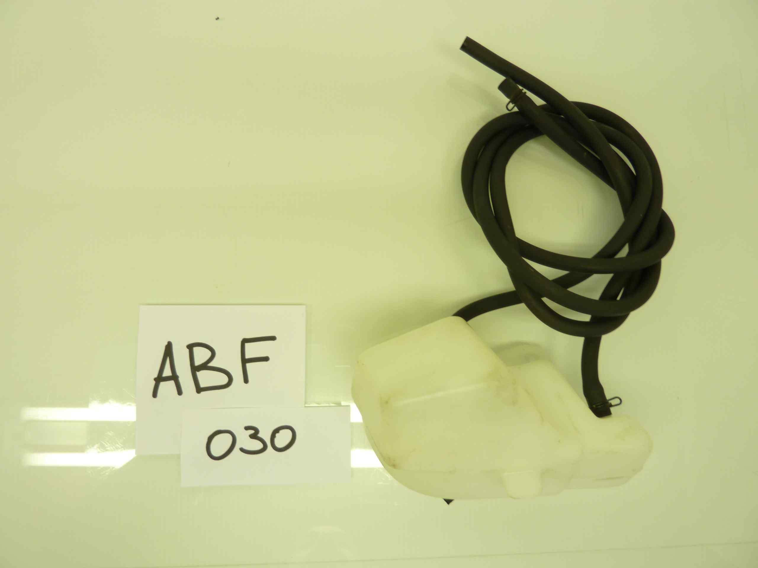 BMW F 650 mono vaschetta vaso espansione liquido raffreddamento cod 17112345015 - immagine 3