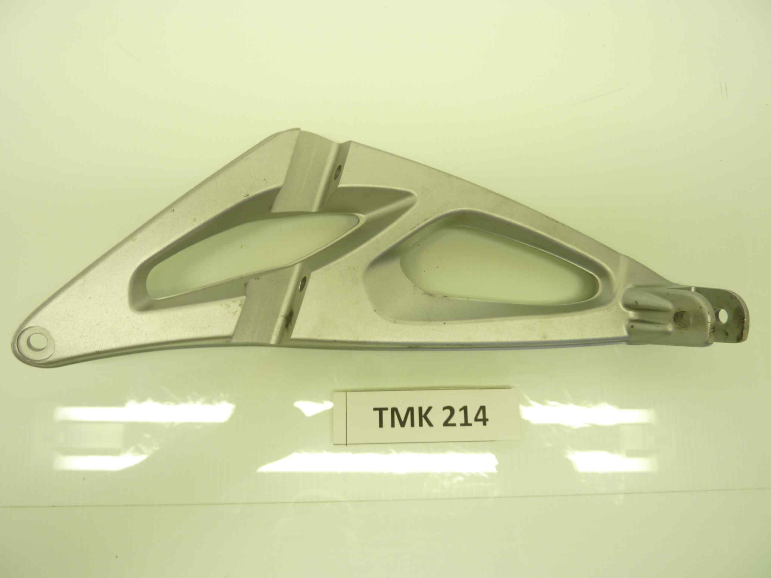 BMW K 1200 1300 piastra supporto pedana sinistra alluminio passeggero cod 7660169