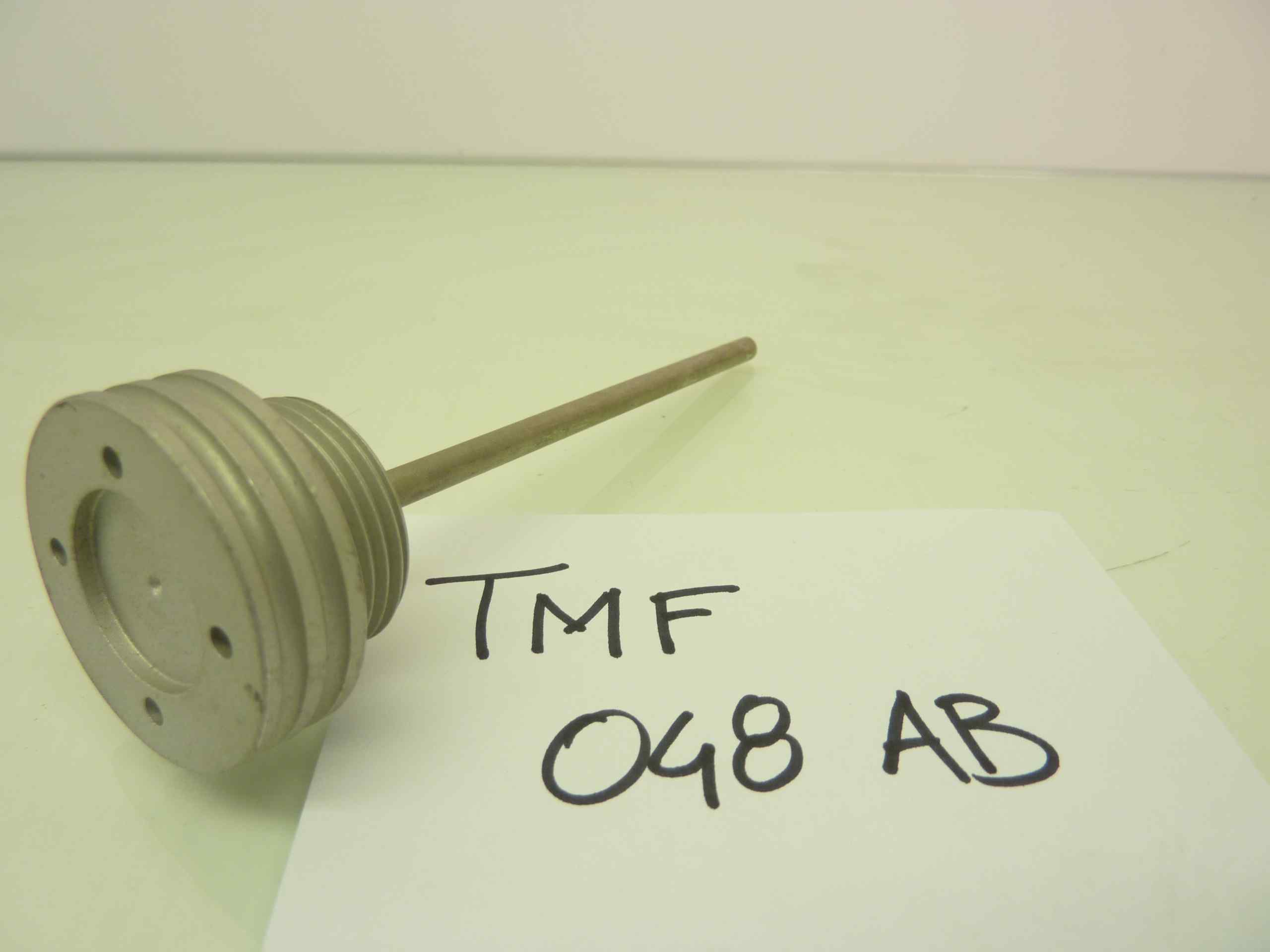 BMW F 650 carburatori tappo livello olio alluminio artigianale nuovo con chiave