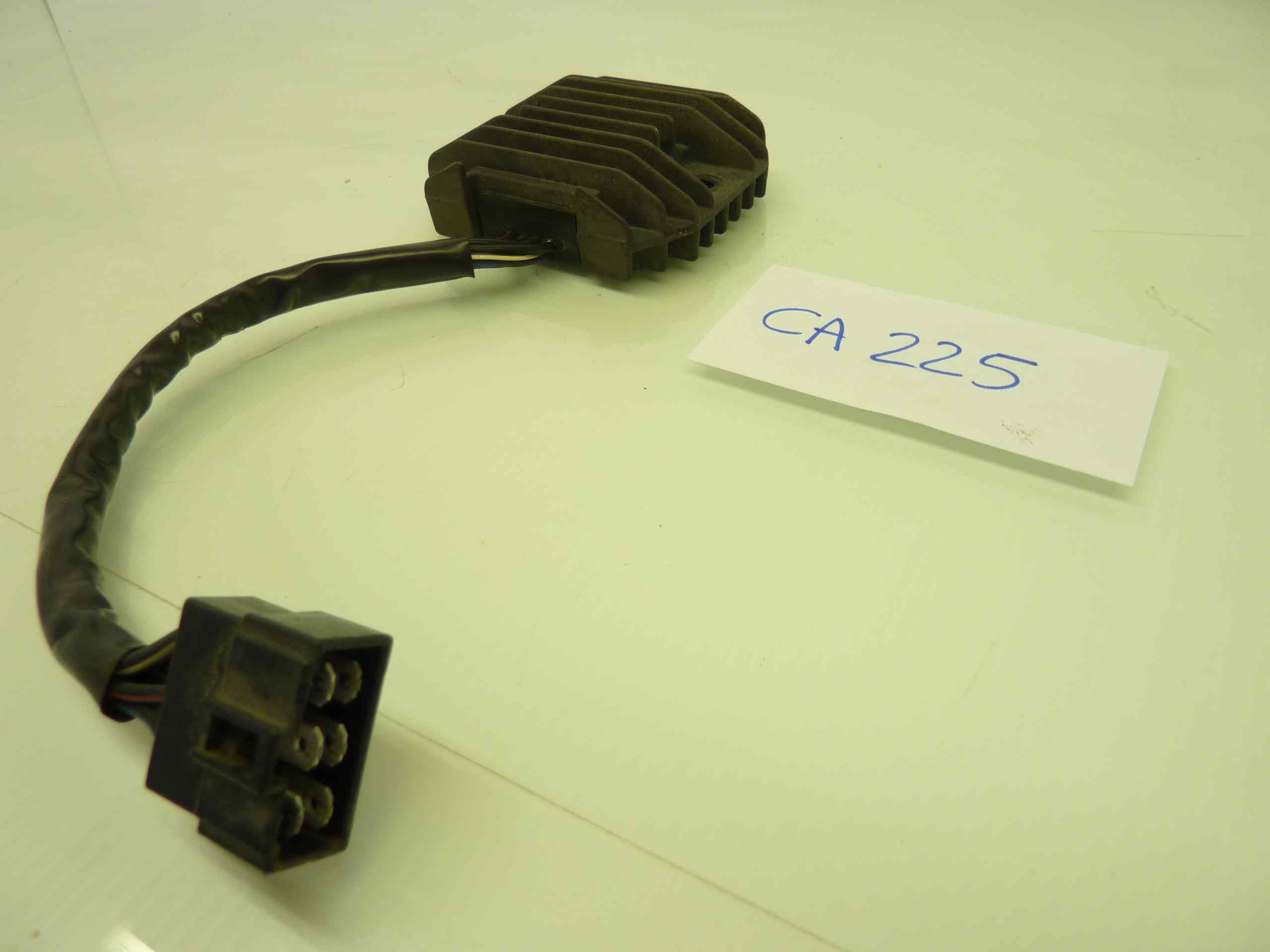 KAWASAKI NINJA ZX6R 98 99 regolatore di tensione SH 650-12 - immagine 2