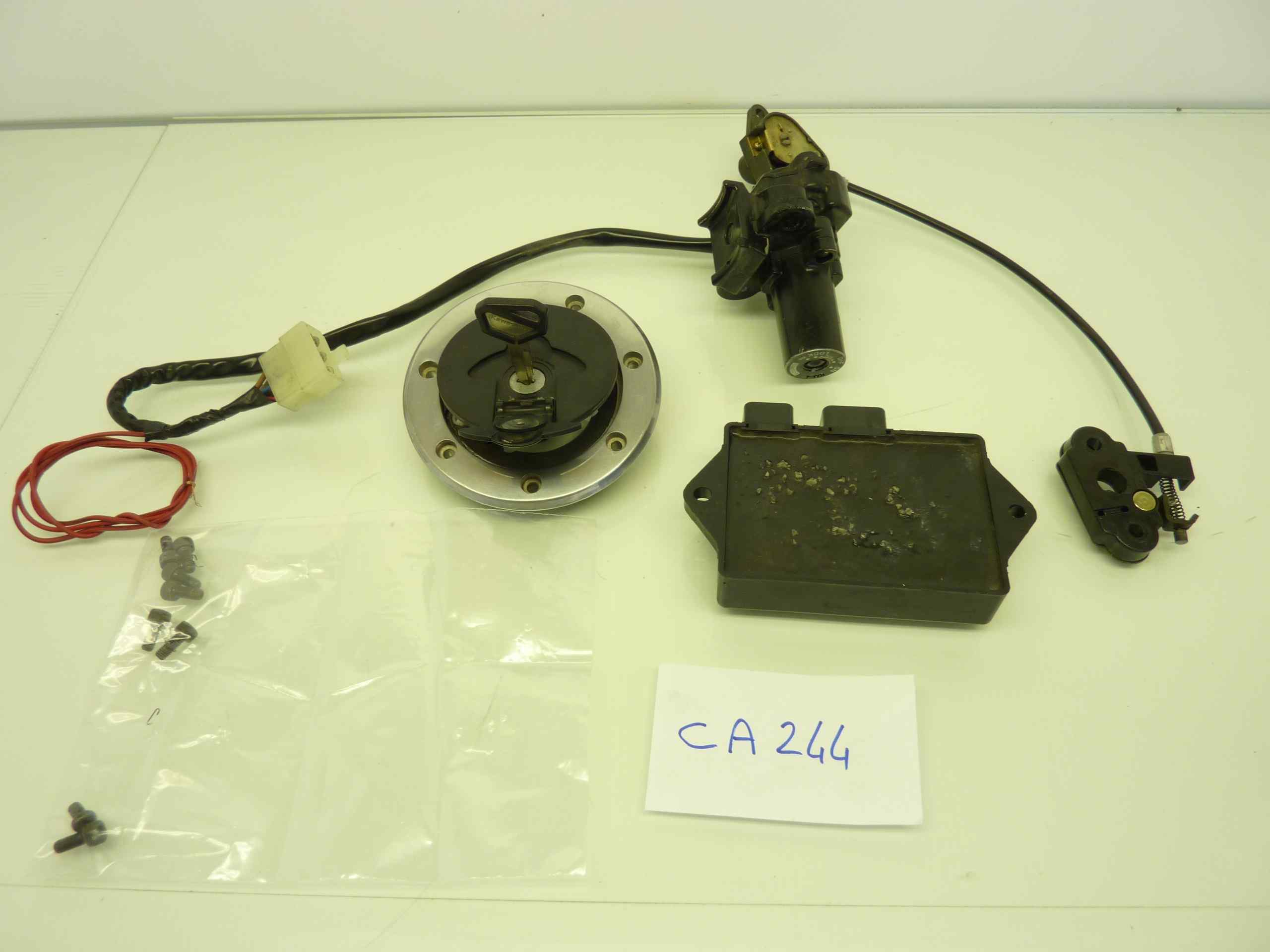 KAWASAKI NINJA ZX6R 98 99 kit blocchetto accensione serratura sottosella centralina centralina 21119-1513 J4T09071 9304 con chiave - immagine 2