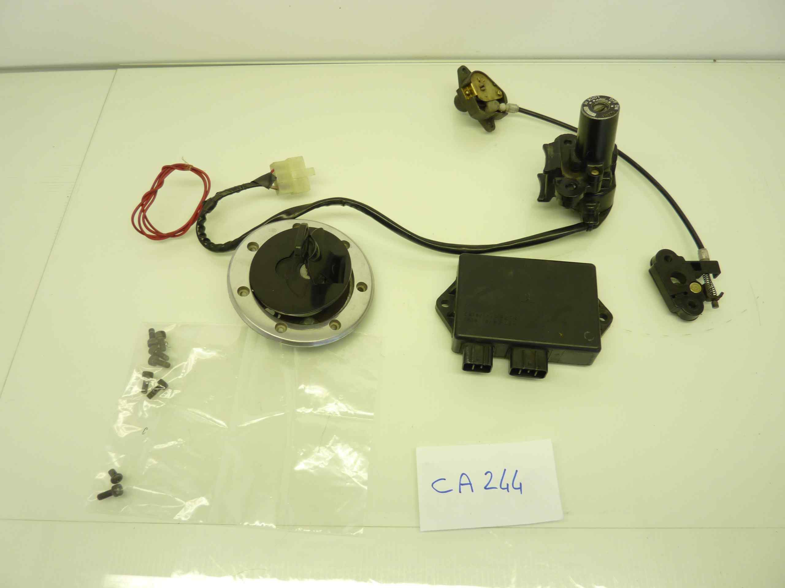 KAWASAKI NINJA ZX6R 98 99 kit blocchetto accensione serratura sottosella centralina centralina 21119-1513 J4T09071 9304 con chiave - immagine 5