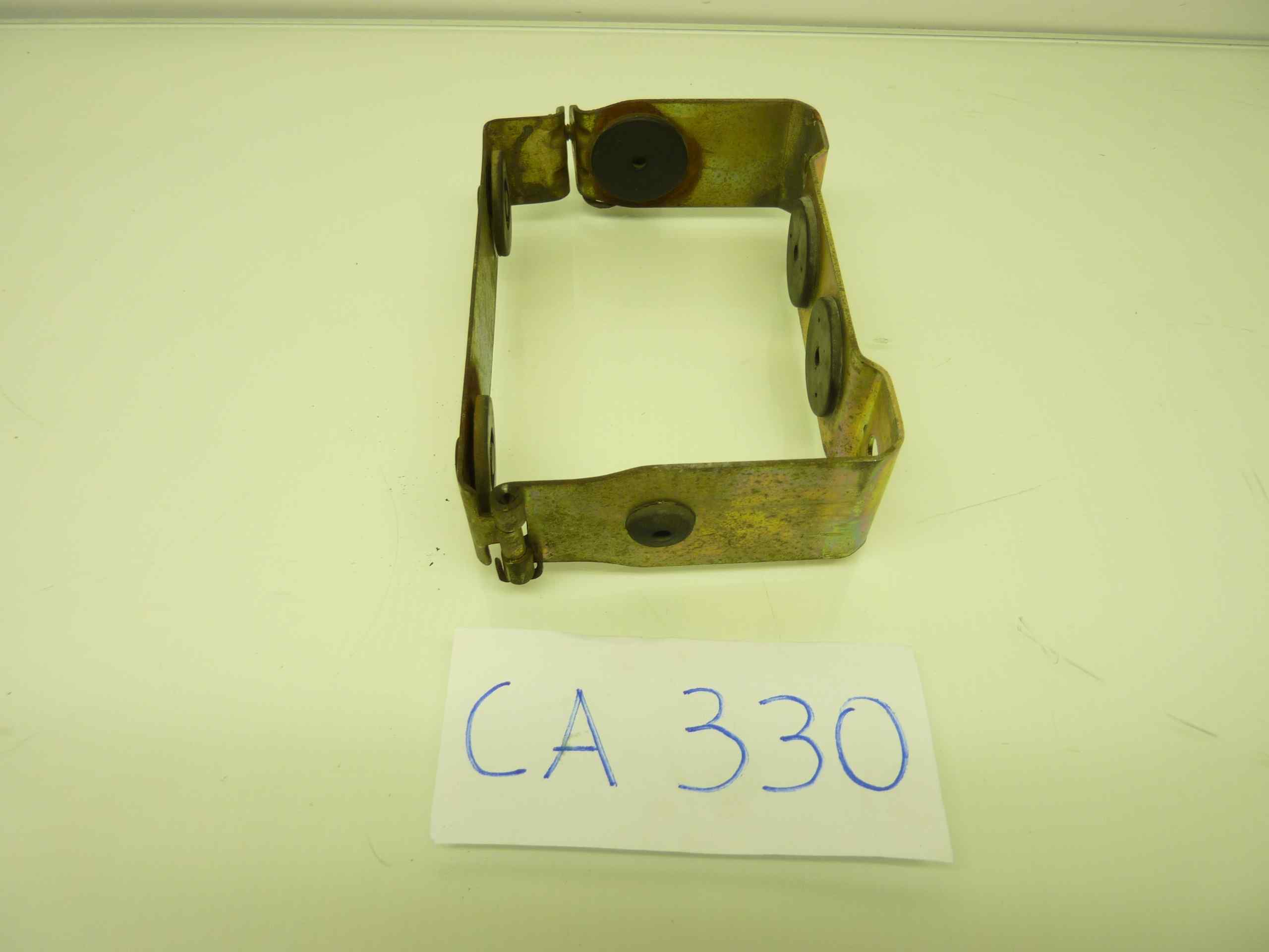 Honda CX 500 staffa porta batteria - immagine 3