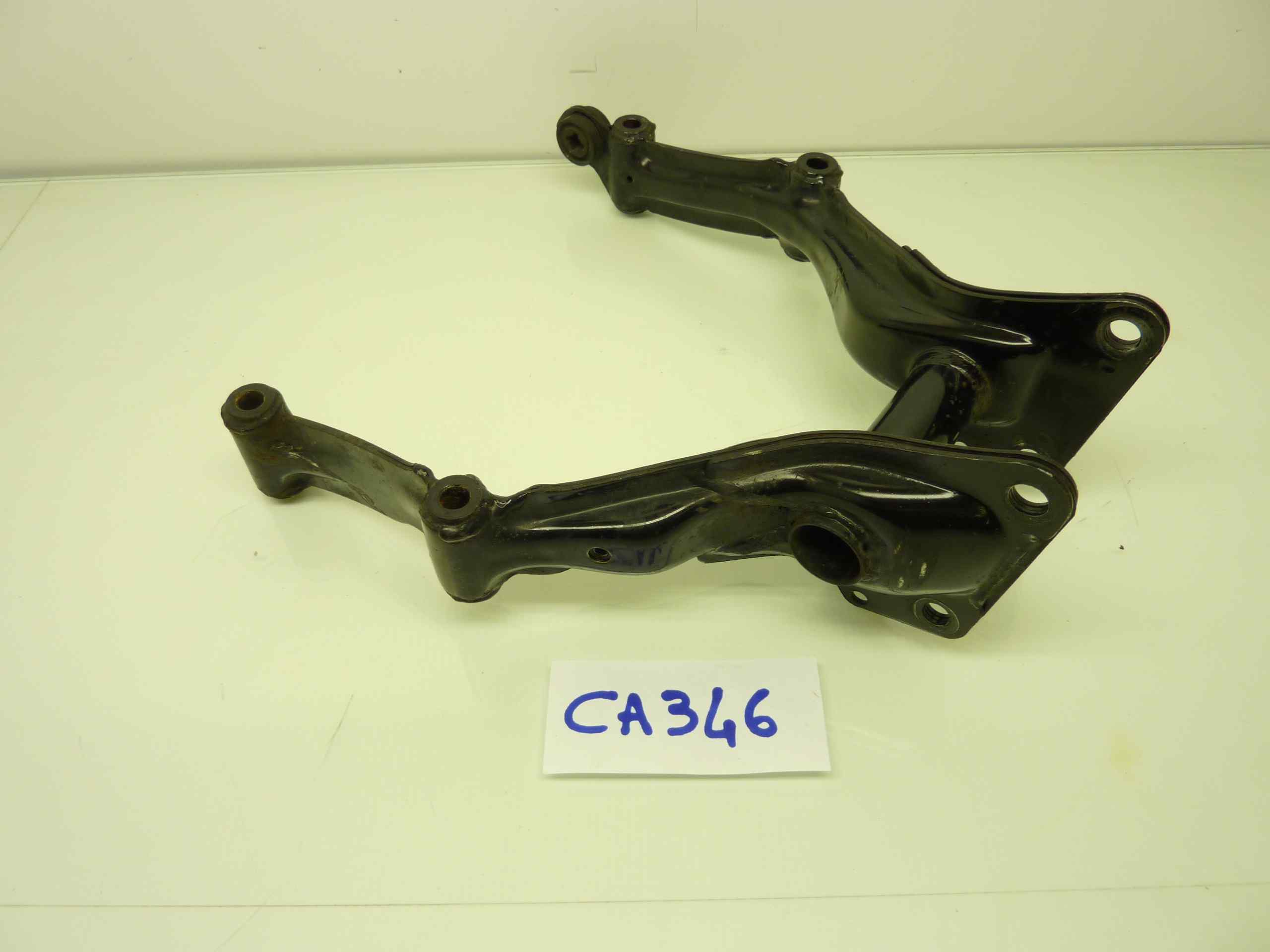 Honda CX 500 staffa motore radiatore - immagine 3