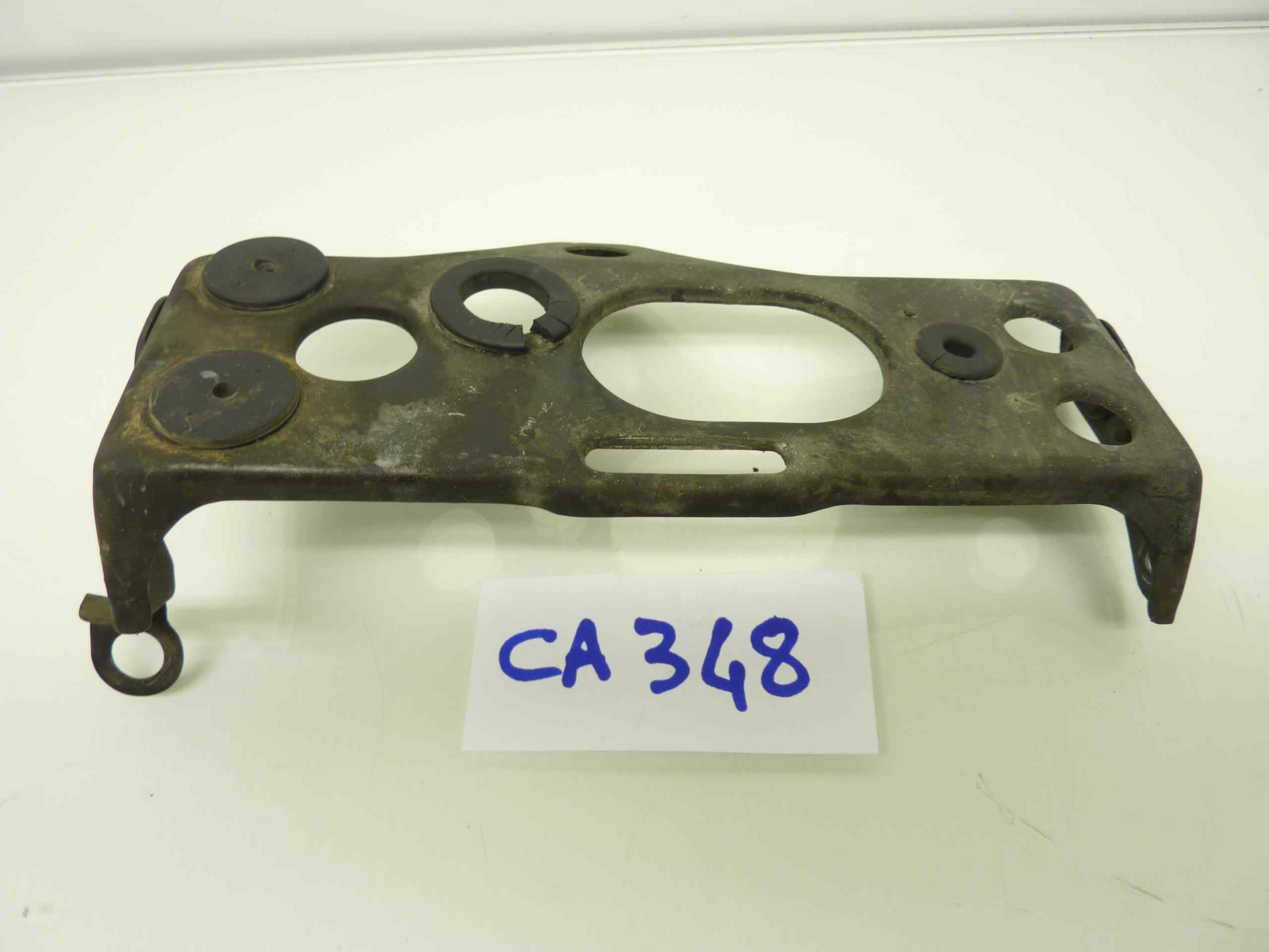 Honda CX 500 staffa airbox - immagine 4