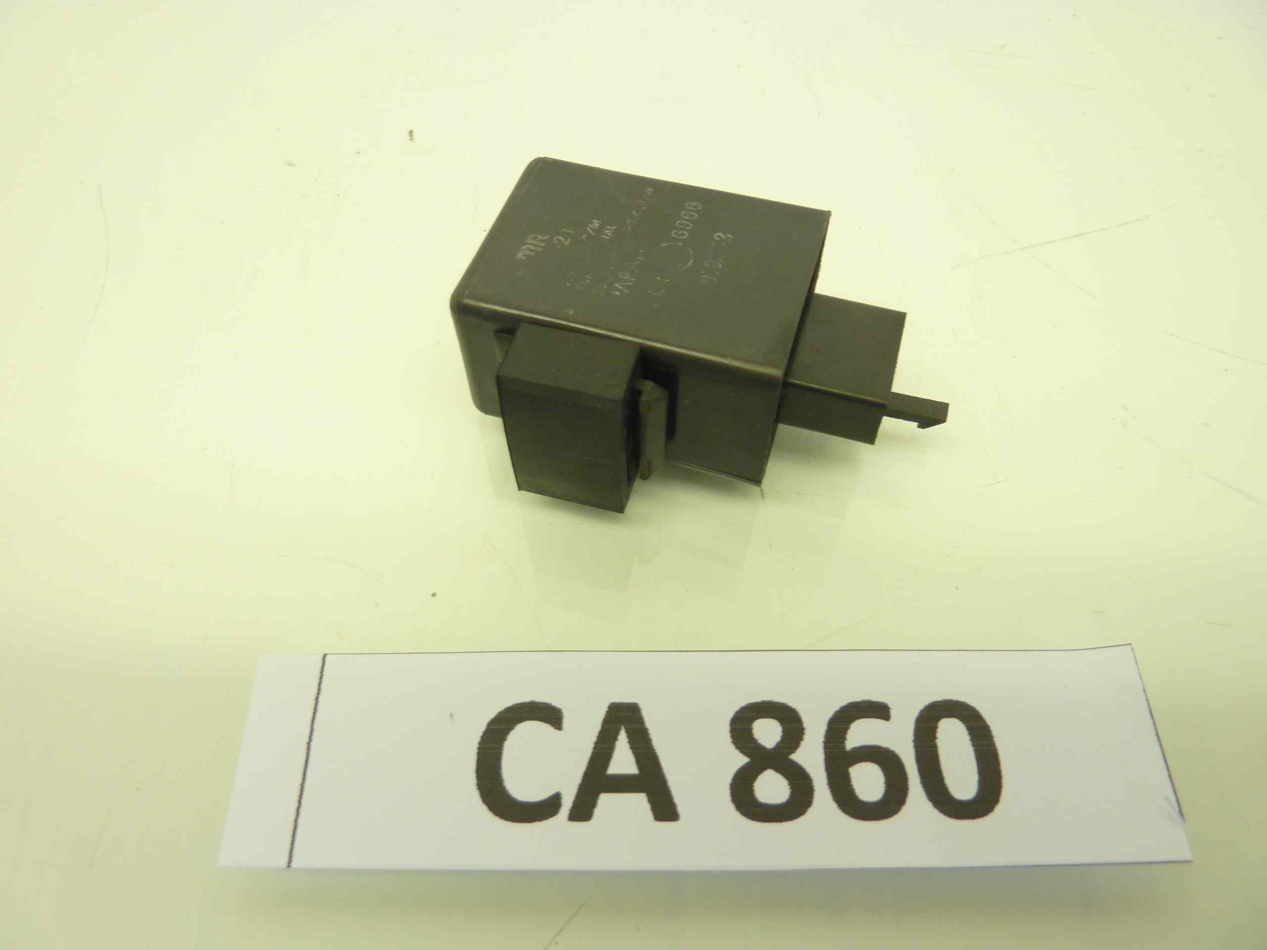 HONDA VFR 750 F 90-93 rele intermittenza frecce - immagine 2