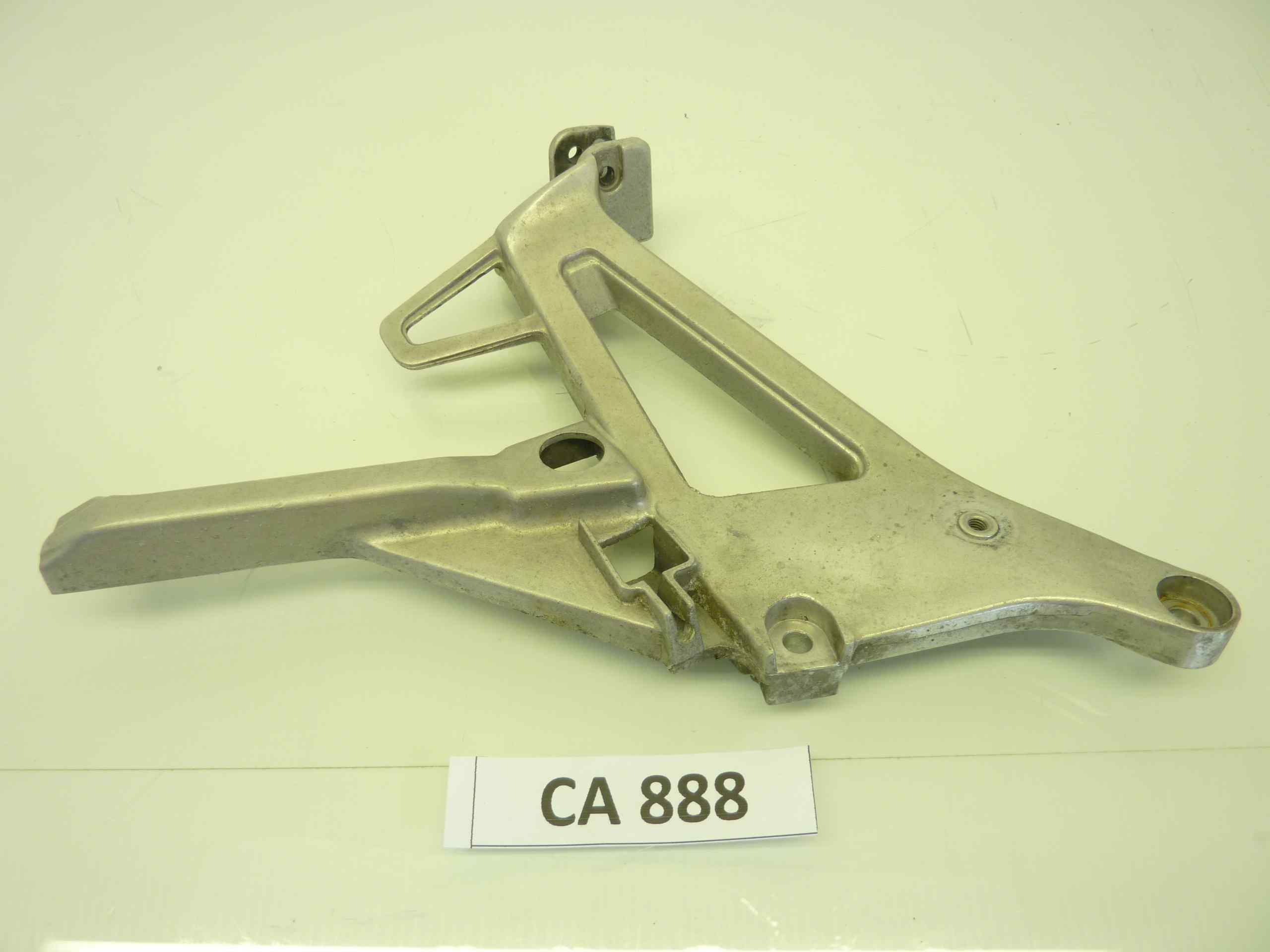 HONDA VFR 750 F 90-93 staffa pedalino posteriore MT4P RK-1 sinistro