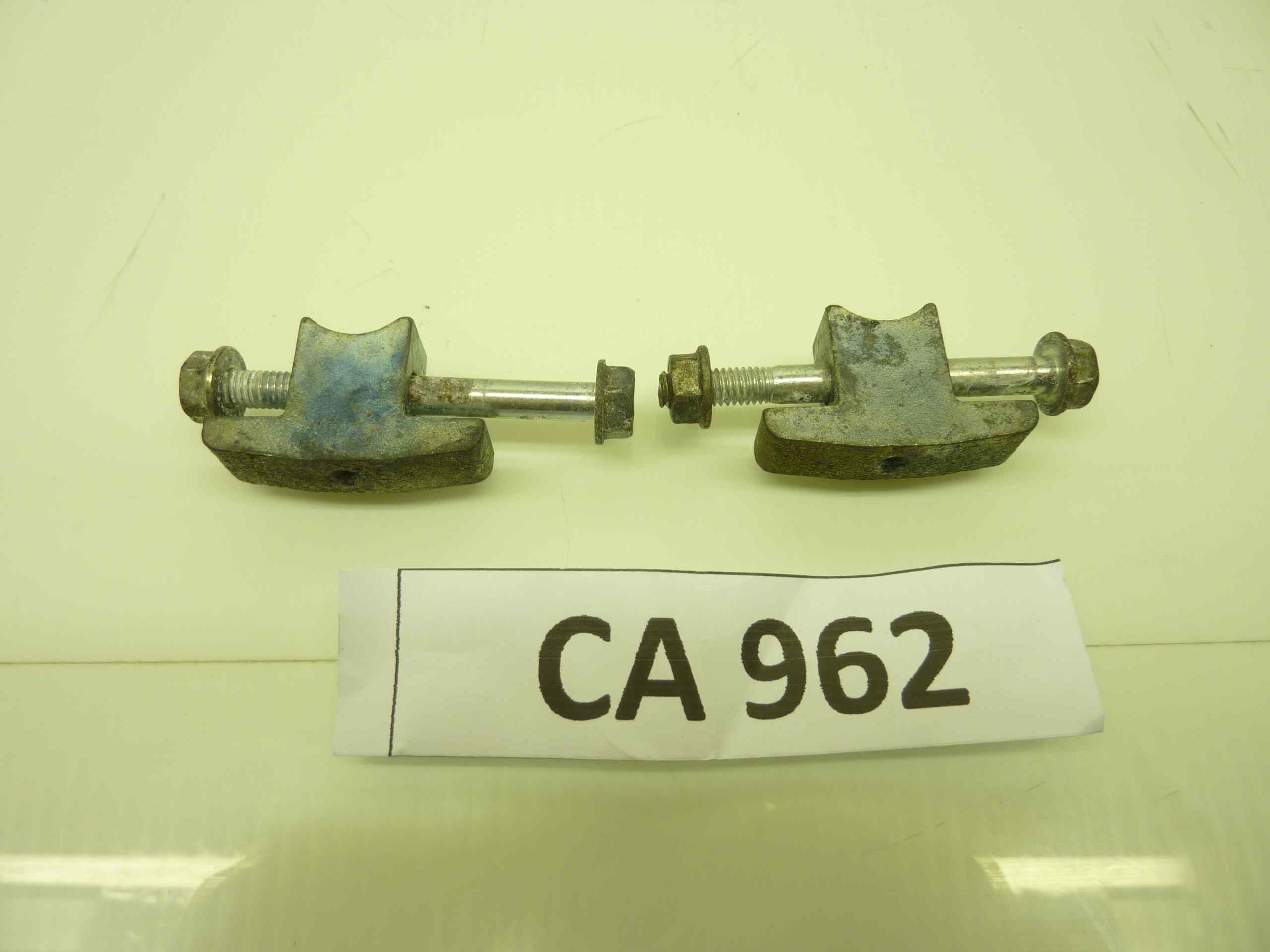 HONDA CBX 550 F F2 82-86 tappi finali forcella posteriore - immagine 2