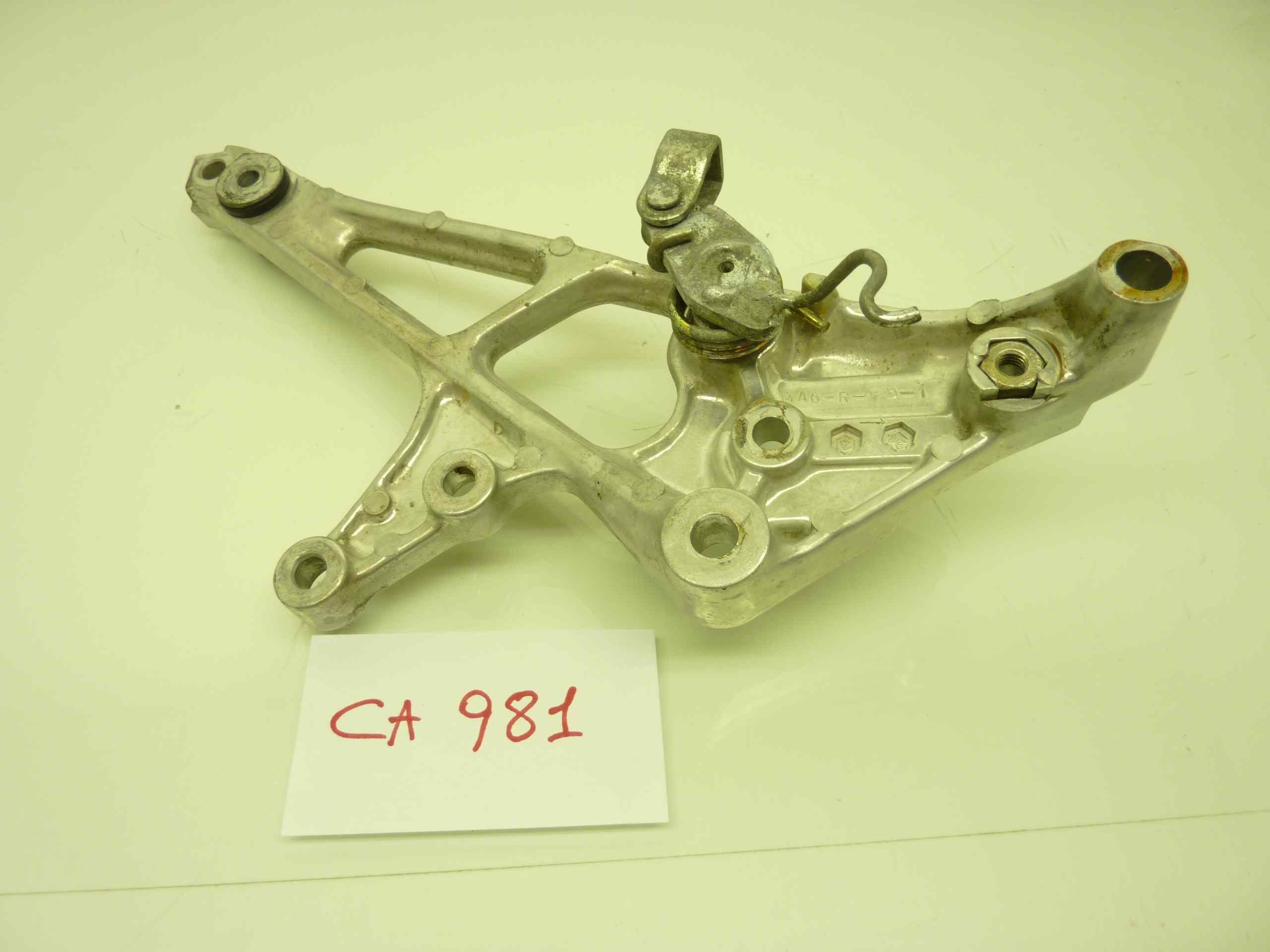 HONDA CBX 550 F F2 82-86 staffa pedalini poggiapiedi destra MA6-R - immagine 5