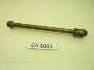 HONDA CBX 550 F  F2 82-86 perno ruota posteriore