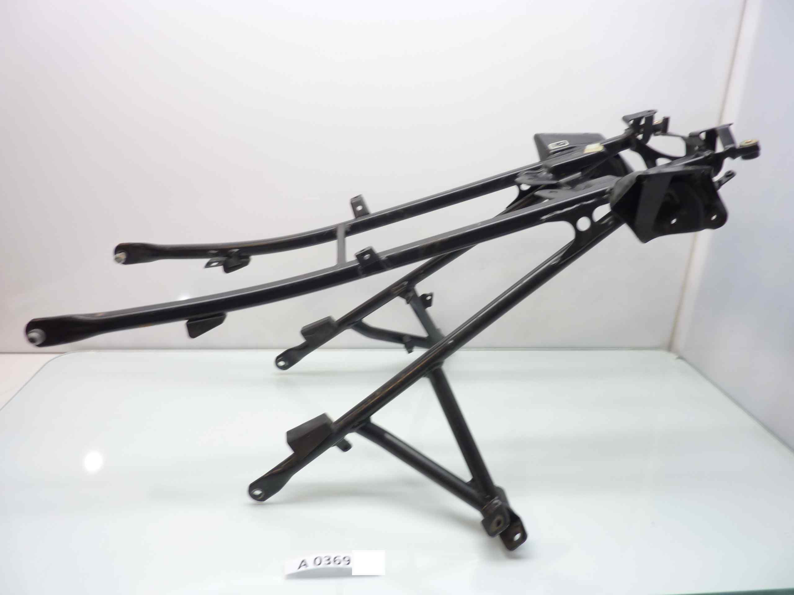 BMW F650 CS SCARVER Telaio telaietto posteriore sottosella cod 46517658174 - immagine 4