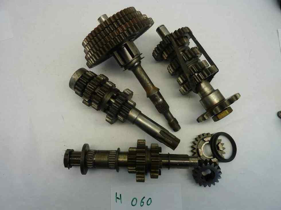 DUCATI (600 750 900 ??) cambio completo - immagine 6