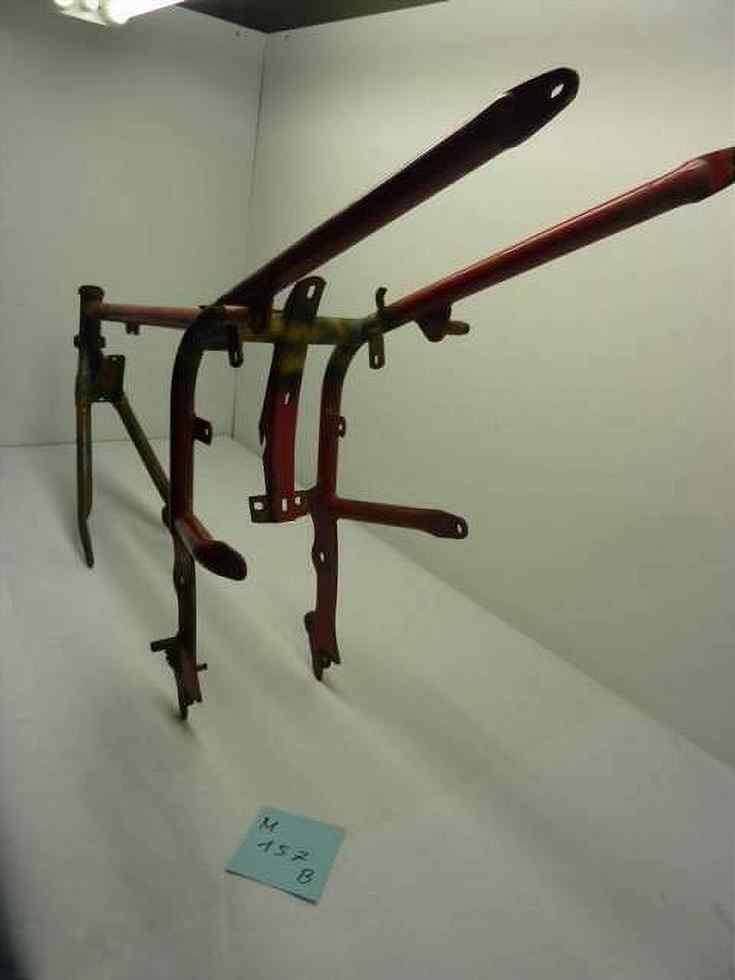 GILERA 175 EXTRA PRIMA SERIE telaio usato dritto da riverniciare - immagine 10