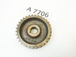 Ingranaggio Guzzi cod 10054500 nuovo fondo di magazzino
