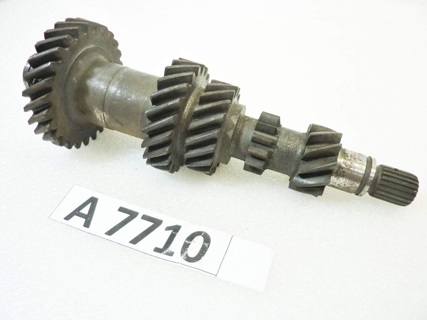 Albero primario Fiat 850 denti 27 - 22 - 18 - 11 nuovo fondo di magazzino - immagine 2