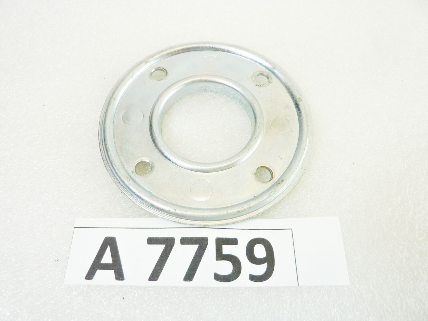 Disco parastrappi Guzzi cod 41335200 dam est 95,2 mm diam int 41,6 mm nuovo fondo di magazzino - immagine 2
