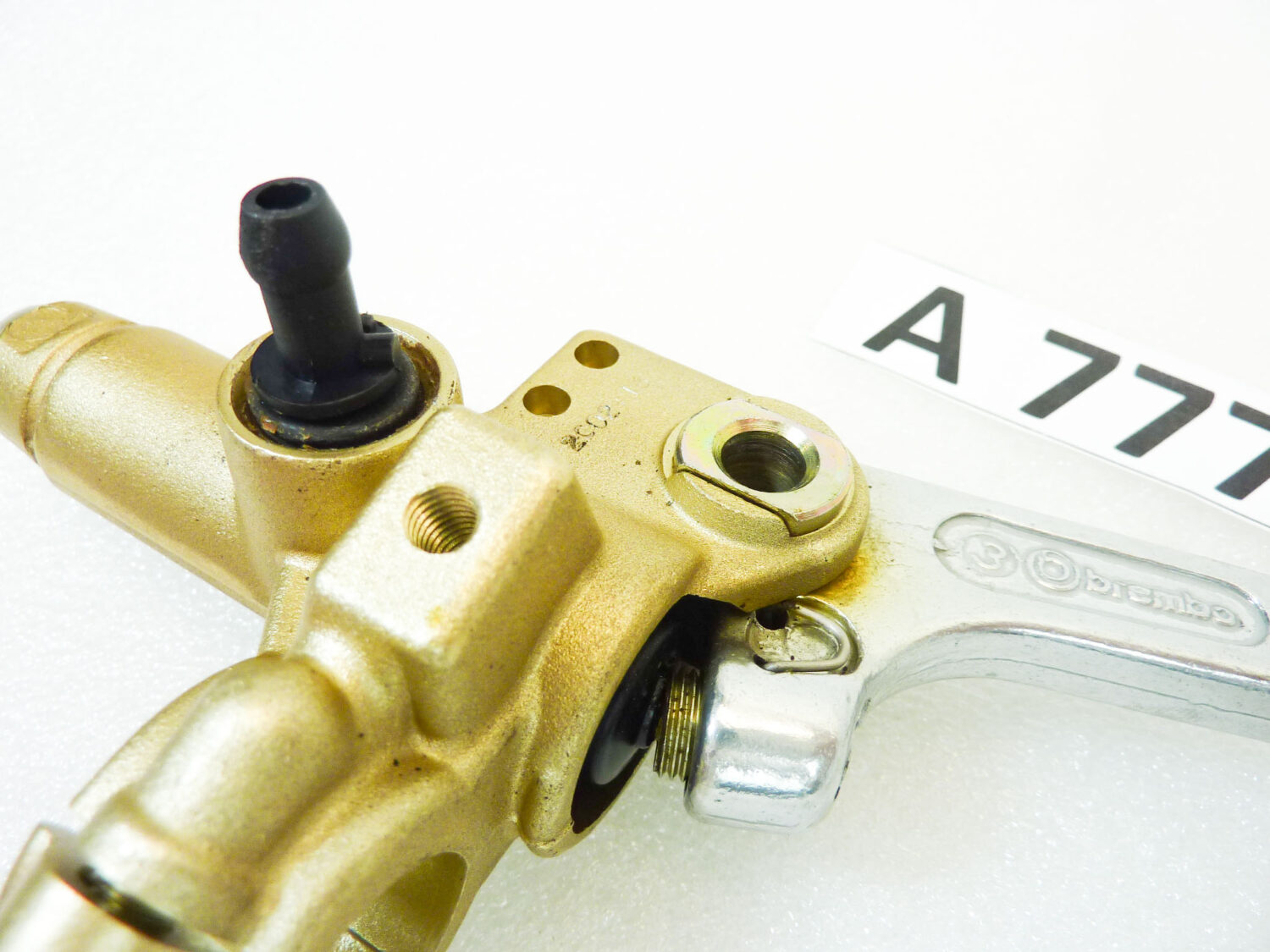 Pompa frizione Brembo Oro cod 2C02 105038 pistoncino dritto tipo Ducati 748 998 nuovo fondo di magazzino - immagine 8