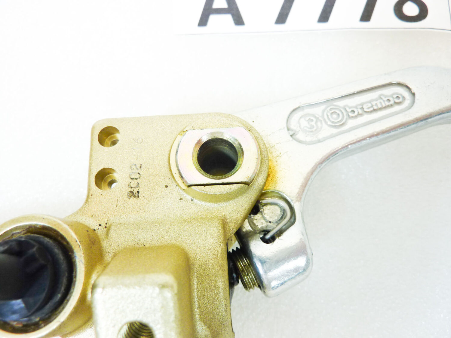 Pompa frizione Brembo Oro cod 2C02 105038 pistoncino dritto tipo Ducati 748 998 nuovo fondo di magazzino - immagine 9