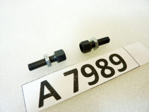 Coppia registri cavo freno frizione moto epoca bicicletta epoca - lungh tot 28 mm dado 9 mm diam filetto 5,8 mm diam foro per guaina 7,1 mm nuovo fondo di magazzino