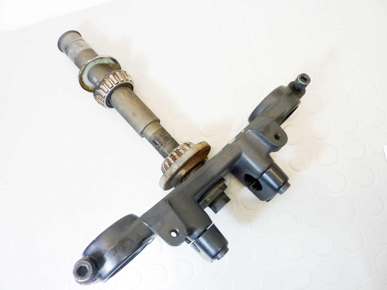 Piastra di sterzo forcella anteriore BMW R80/7 R100 cod 1457829 31421457828 superiore e canotto - immagine 11