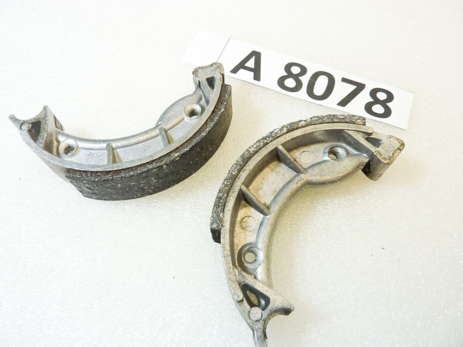 Ganasce freno Grimeca Motom Piaggio Gilera ciclomotori diam 84,8 mm - altezza 18 mm nuovo fondo di magazzino - immagine 5