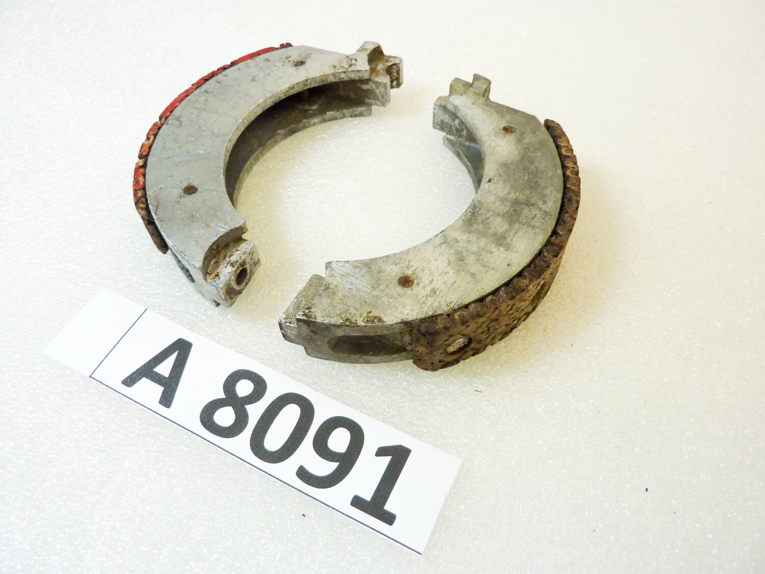 Ganasce freno Guzzi Zigolo 98 diam 102 mm - altezza 18,5 mm nuovo fondo di magazzino - immagine 3