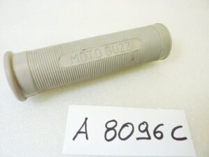 Manopola chiusa Guzzi vari modelli diam 24 mm lungh 133 mm Originale dell'epoca NO REPLICA nuovo fondo di magazzino