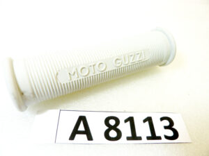Manopola aperta Guzzi vari modelli diam interno 25 mm - lungh 124 mm - diam esterno 32 mm Originale dell'epoca NO REPLICA nuovo fondo di magazzino