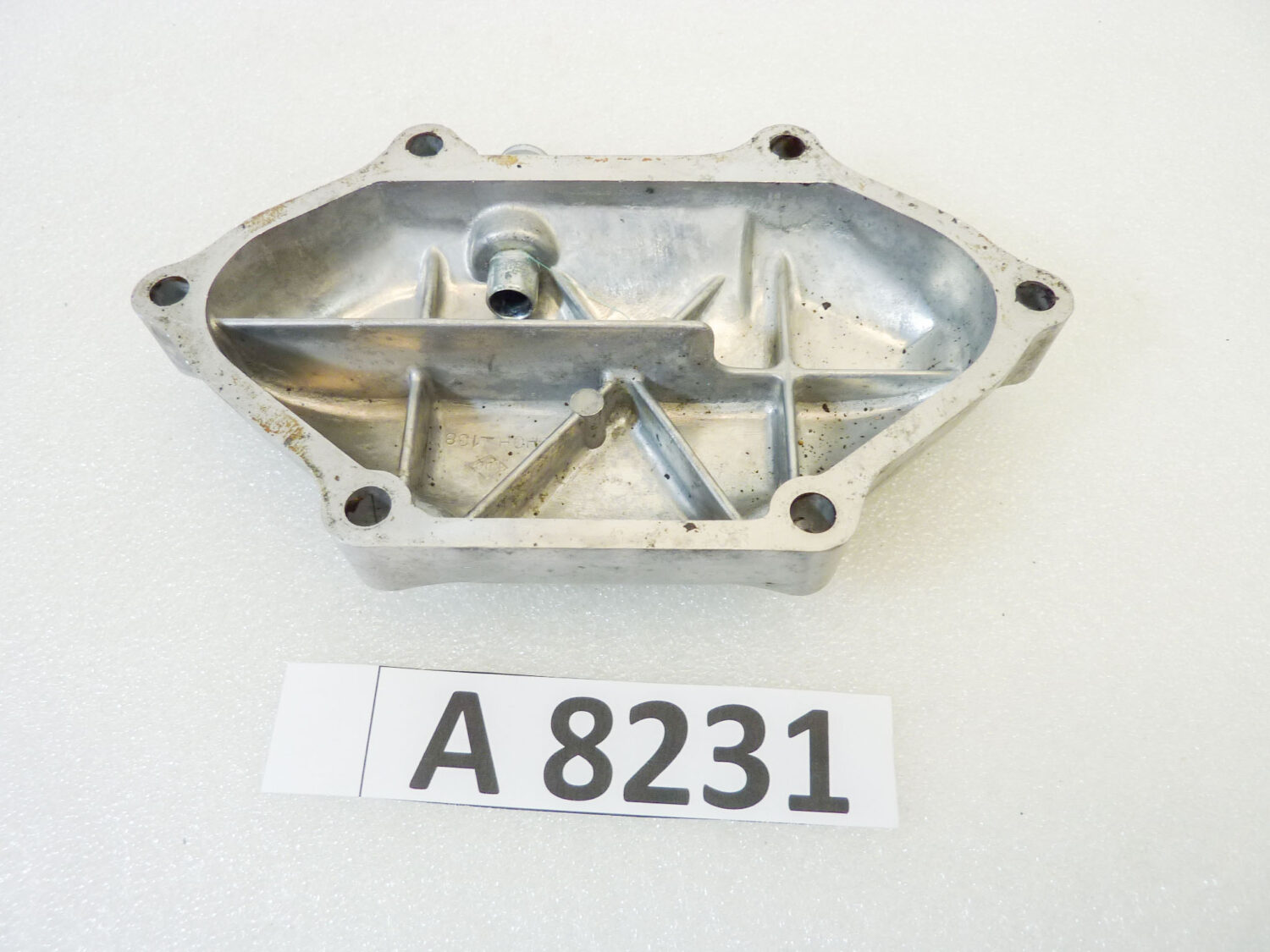 Coperchio carter testa Honda CB 350 400 Four 1974 - 1978 - immagine 4