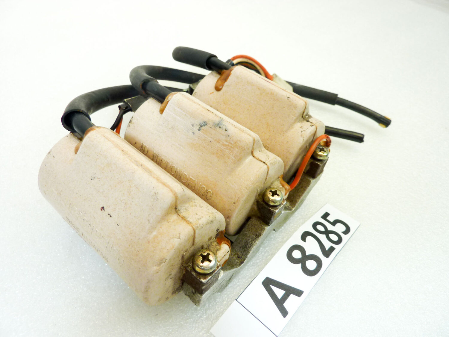 Bobine Nippondenso Suzuki GT 750 2T cod 029700-2560 2K - immagine 3