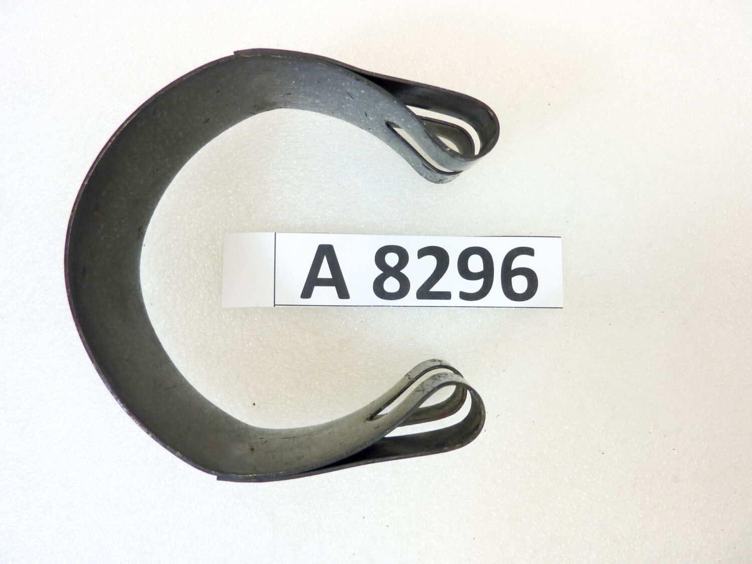 Staffa supporto fascia dinamo auto moto epoca diam 75 mm circa chiusa - altezza 43 mm NUOVO fondo di magazzino vedi foto leggi descrizione - immagine 4