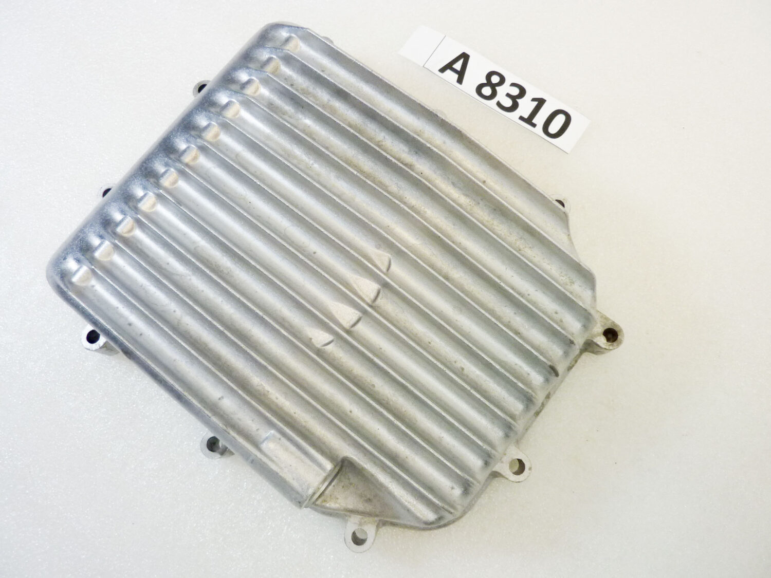 Coppa olio Benelli Guzzi 350cc - 500cc - 900 cc 4 e 6 cilindri 2BA2529 61003500 2530010799 - immagine 3