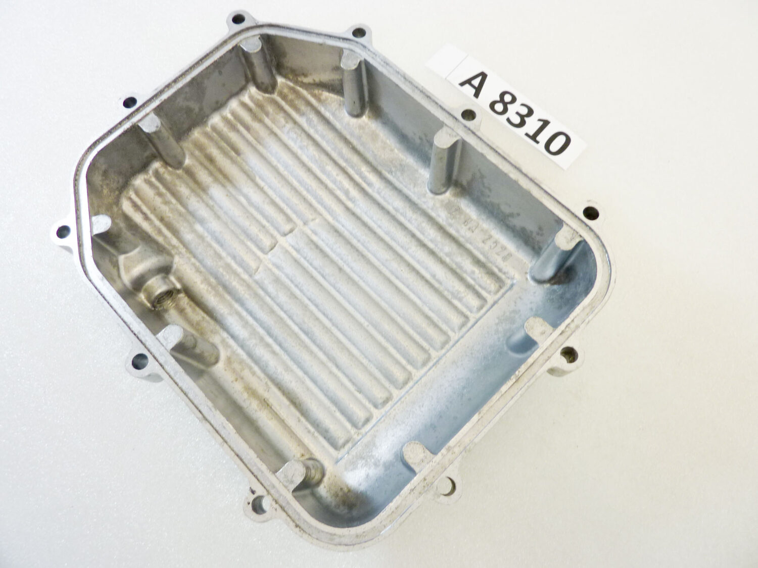 Coppa olio Benelli Guzzi 350cc - 500cc - 900 cc 4 e 6 cilindri 2BA2529 61003500 2530010799 - immagine 7
