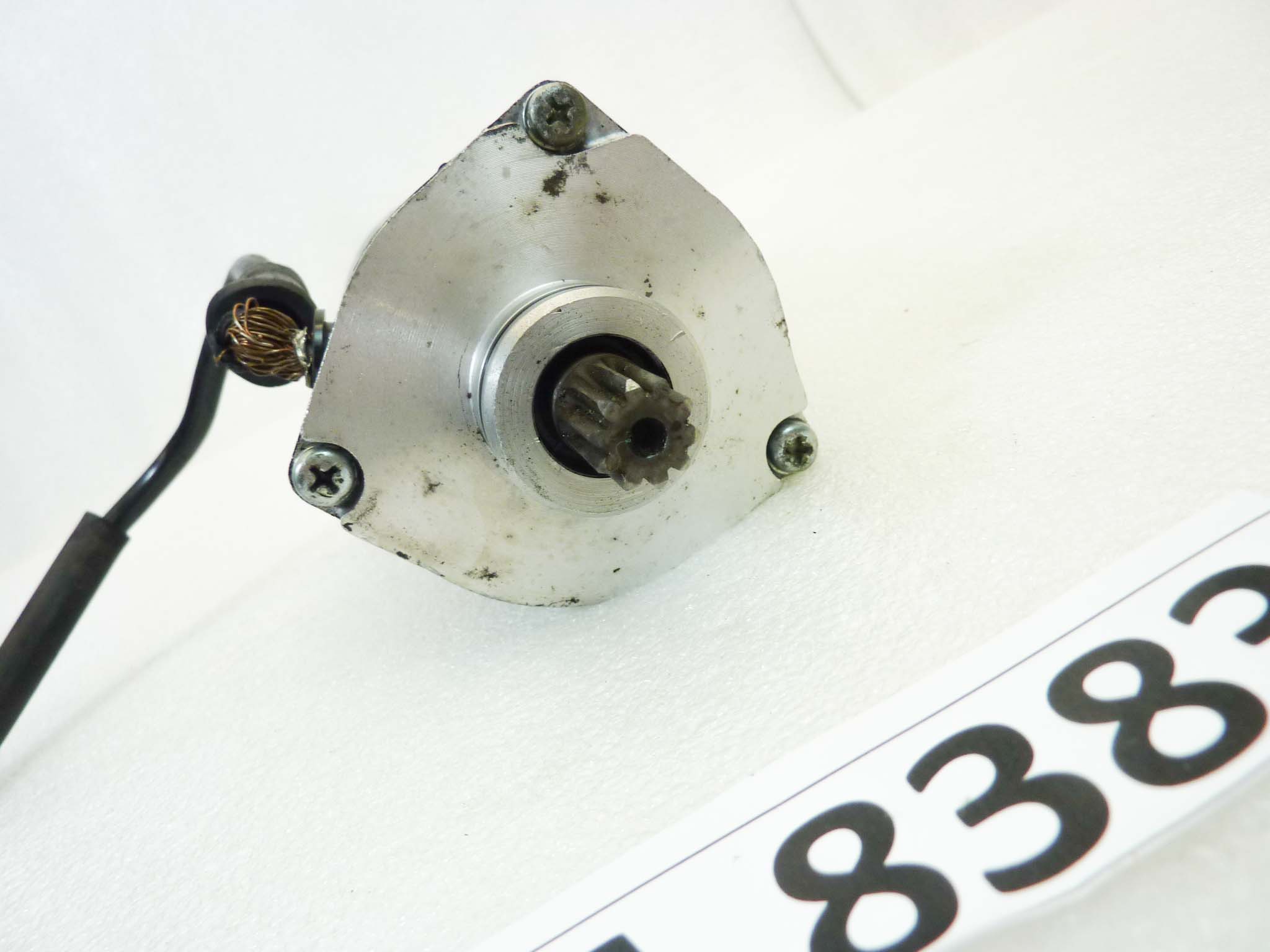 Motorino avviamento Mitsuba SM 228 12V 0,6 kw ingranaggio 10 denti diam 12,9 mm interasse fori fissaggio 55,8 mm - immagine 6