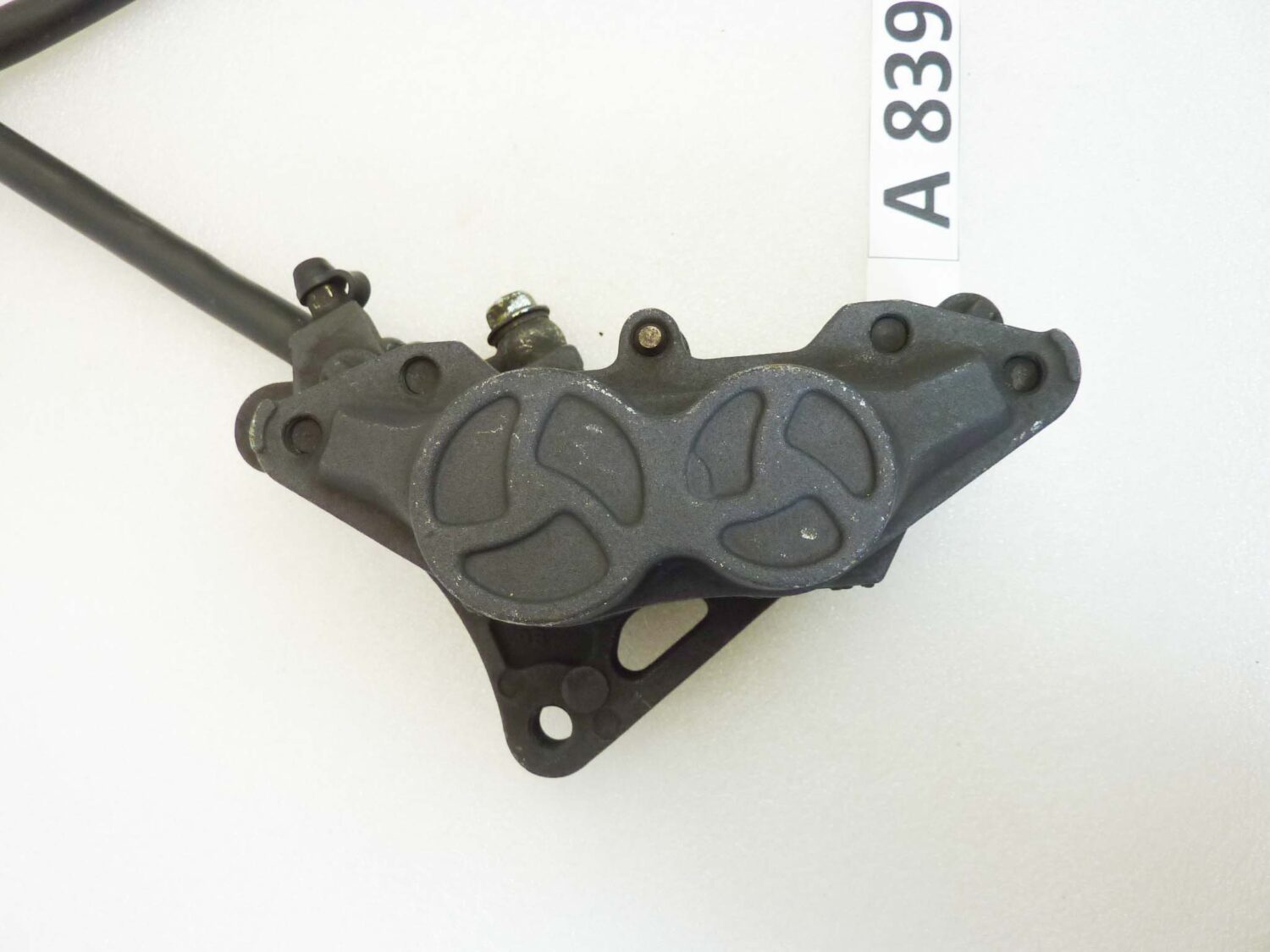 Pinze Nissin freno anteriore 90 mm Honda Suzuki Kawasaki vari modelli cod 59100-40C01-RL interasse fori 90 mm - immagine 10