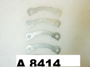Piastra sicurezza ferma bulloni corona moto ciclomotori epoca Benelli Gilera Guzzi Piaggio interasse fori 63 mm 4 pezzi NUOVO fondo di magazzino vedi foto leggi descrizione