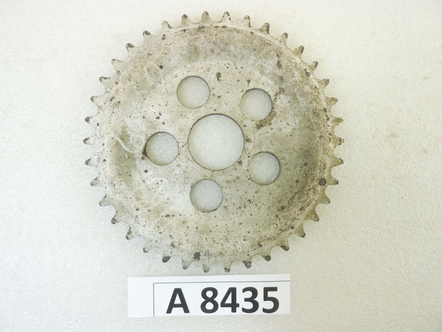 Corona 38 denti passo 420 diam foro centrale 34 mm diam est 160 mm moto epoca Guzzi Gilera Benelli Motobi MV Agusta Morini Malaguti Ducati Cagiva Aprilia vari modelli NUOVO fondo di magazzino vedi foto leggi descrizione