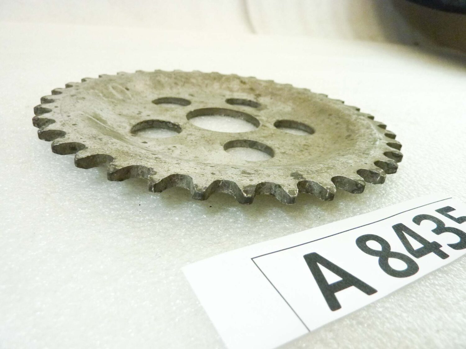 Corona 38 denti passo 420 diam foro centrale 34 mm diam est 160 mm moto epoca Guzzi Gilera Benelli Motobi MV Agusta Morini Malaguti Ducati Cagiva Aprilia vari modelli NUOVO fondo di magazzino vedi foto leggi descrizione - immagine 2
