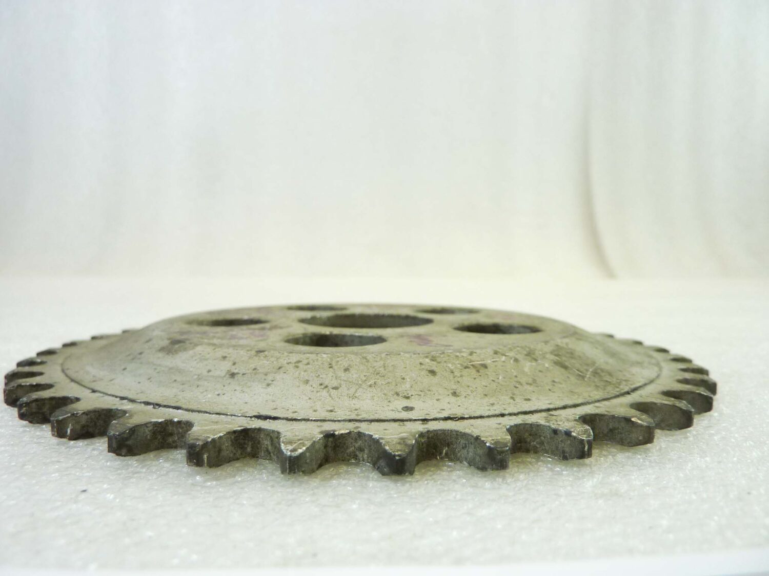 Corona 38 denti passo 420 diam foro centrale 34 mm diam est 160 mm moto epoca Guzzi Gilera Benelli Motobi MV Agusta Morini Malaguti Ducati Cagiva Aprilia vari modelli NUOVO fondo di magazzino vedi foto leggi descrizione - immagine 3