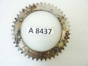 Corona 44 denti passo 410 diam foro centrale 128 mm diam est 184 mm interasse fori opposti 142 mm moto epoca Guzzi Gilera Benelli Motobi MV Agusta Morini Malaguti Ducati Cagiva Aprilia vari modelli NUOVO fondo di magazzino vedi foto leggi descrizione