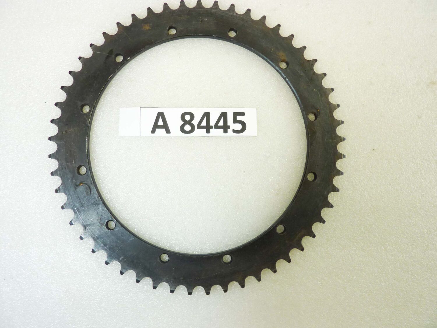 Corona 53 denti passo 415 diam foro centrale 162 mm diam est 220 mm interasse fori opposti 175 mm moto epoca Guzzi Gilera Benelli Motobi Mv Agusta Morini Malaguti Ducati Cagiva Aprilia vari modelli NUOVO fondo di magazzino vedi foto leggi descrizione - immagine 2
