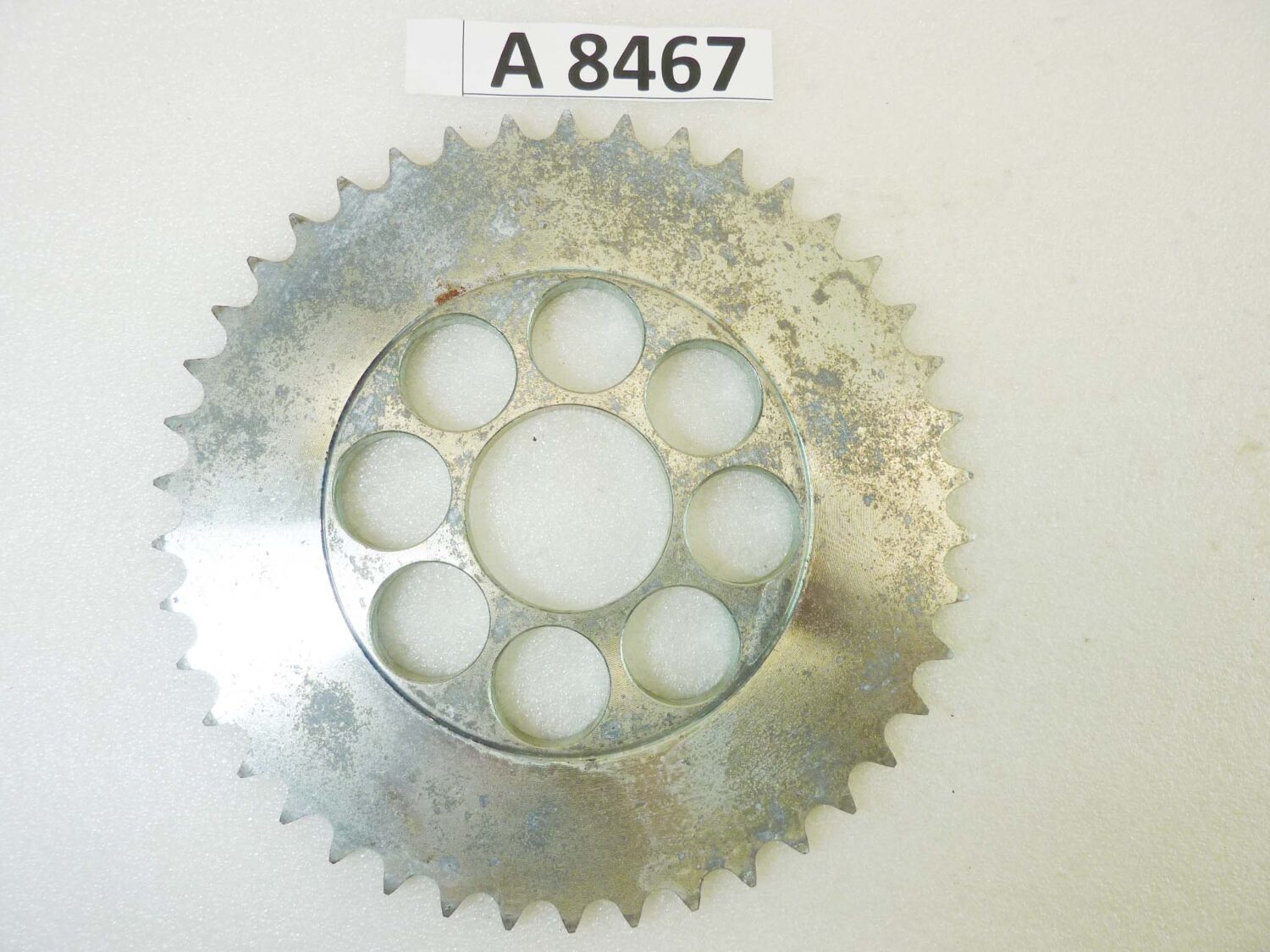 Corona Guzzi Airone 250 42 denti passo 525 diam foro centrale 54 mm moto epoca Guzzi vari modelli NUOVO fondo di magazzino vedi foto leggi descrizione