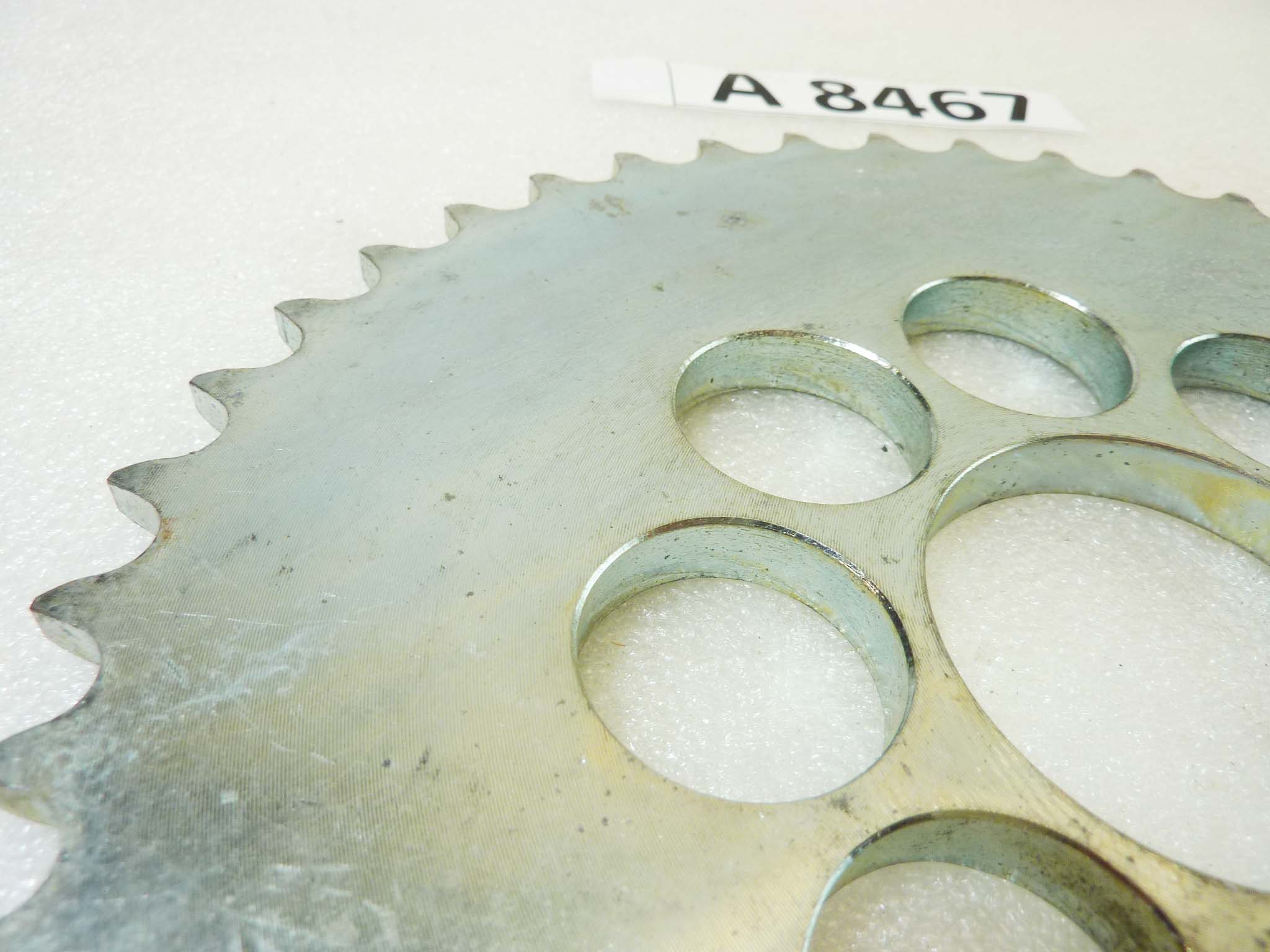 Corona Guzzi Airone 250 42 denti passo 525 diam foro centrale 54 mm moto epoca Guzzi vari modelli NUOVO fondo di magazzino vedi foto leggi descrizione - immagine 6