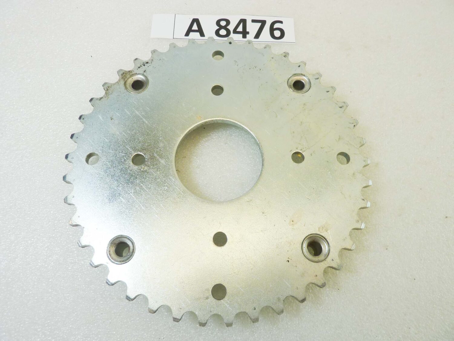 Corona Guzzi Benelli Trial 42 denti passo 420 diam foro centrale 50 mm diam est 174 mm int perni 145 mm moto epoca Guzzi Benelli vari modelli NUOVO fondo di magazzino vedi foto leggi descrizione - immagine 5