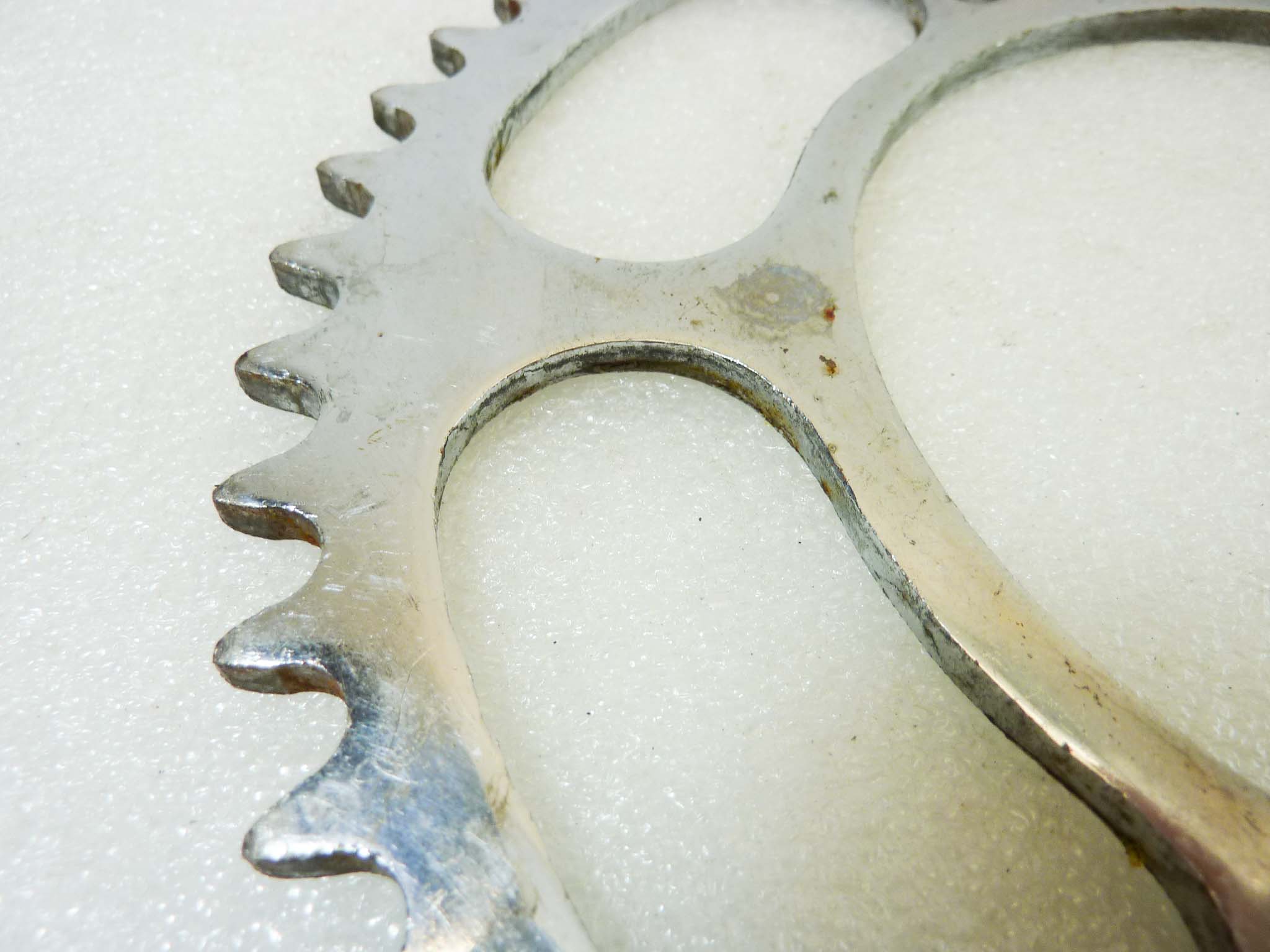 Corona Moto Guzzi Guzzino 3 fori 51 denti NUOVO fondo di magazzino vedi foto leggi descrizione - immagine 7