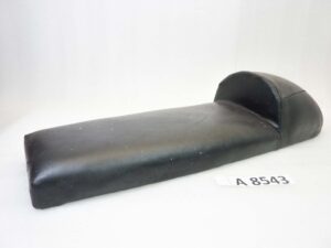 Sella monoposto moto ciclomotore epoca lungh tot 57 cm largh serbatoio 15 cm largh centrale 18 cm altezza max 12 cm