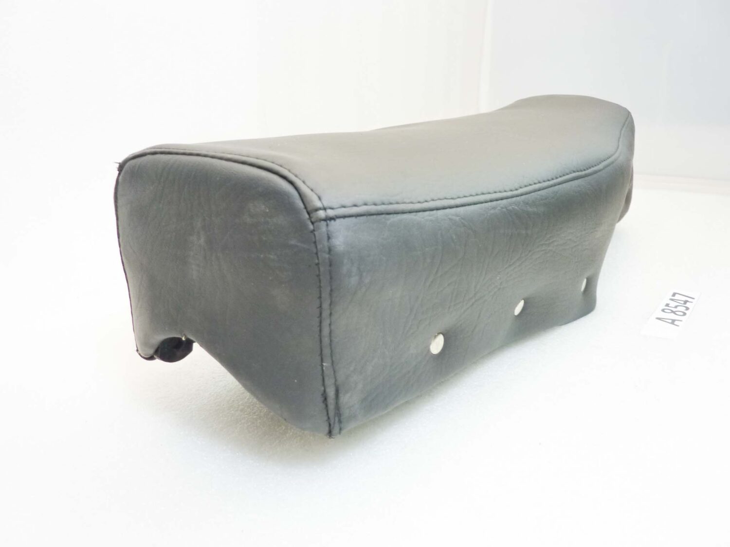 Sella Moto Morini Corsaro 125 lungh 57 cmlargh centrale 22 cm interasse staffe posteriori 105 mm int staffe centrali 180 mm int staffe serbaroio 85 mm - immagine 4