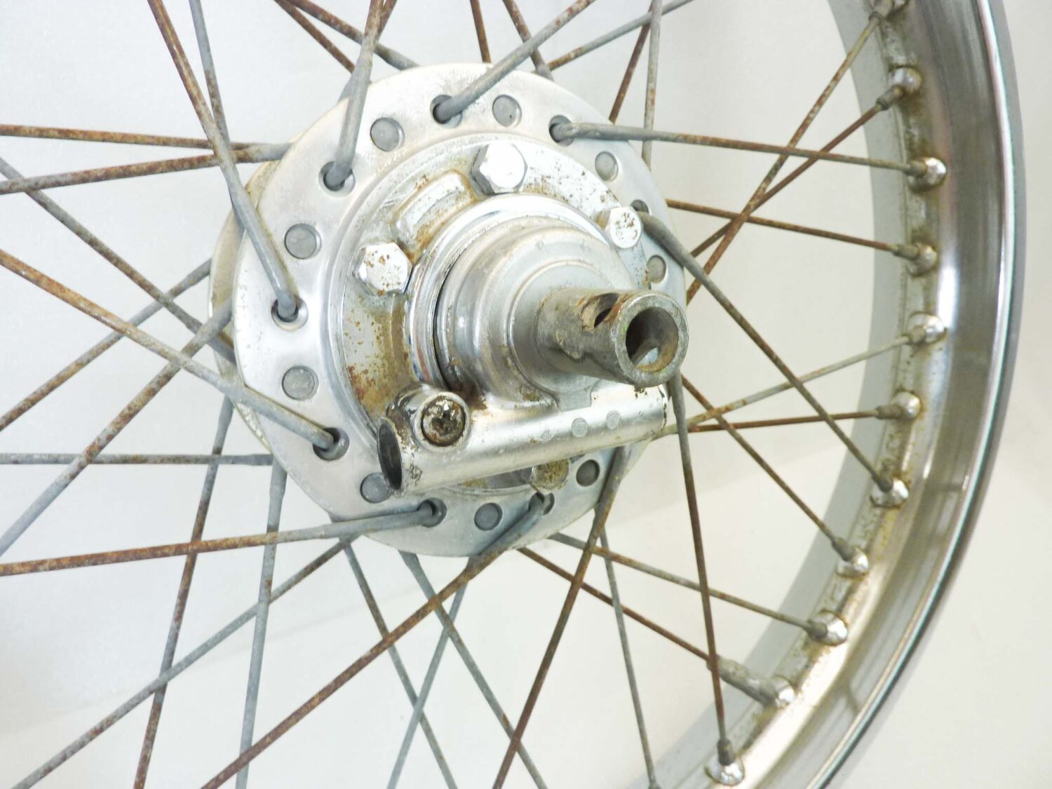 Cerchio ruota anteriore Honda CB 500 Four F K 1971 - 1977 - immagine 3